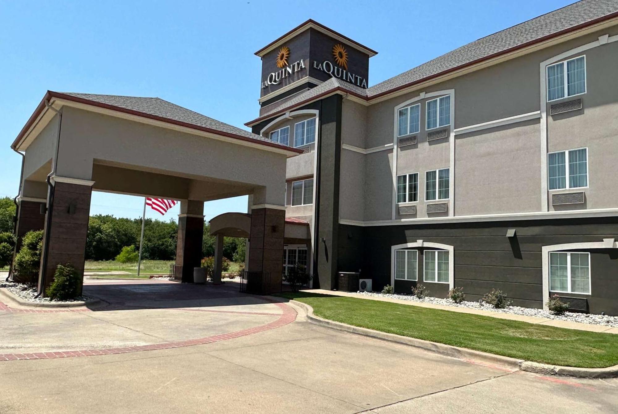 La Quinta By Wyndham Sulphur Springs Exterior foto
